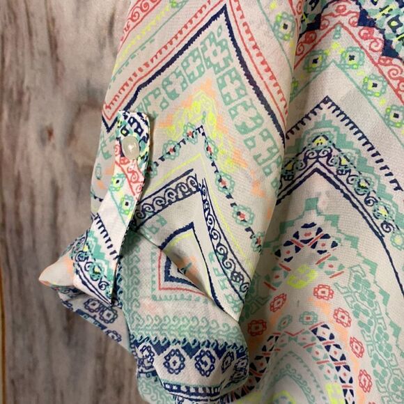 Tab Sleeve Blouse, multi pastel print on white. Small - Picture 2 of 4